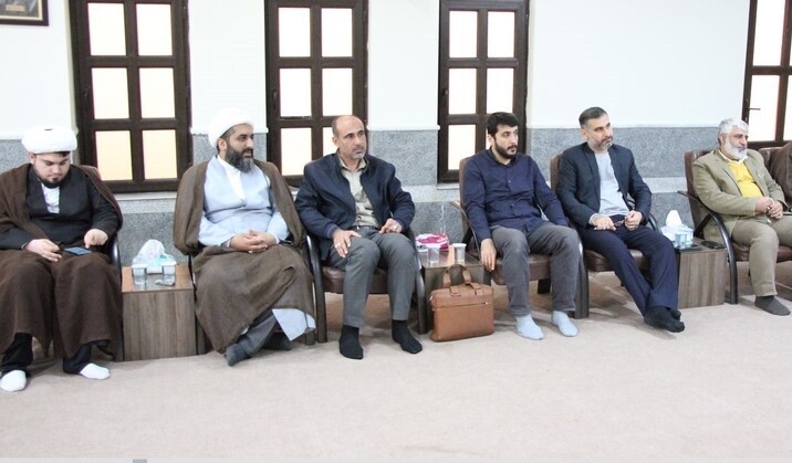 تصاویر/ دیدار اعضای کانون مداحان کشور با امام جمعه بوشهر