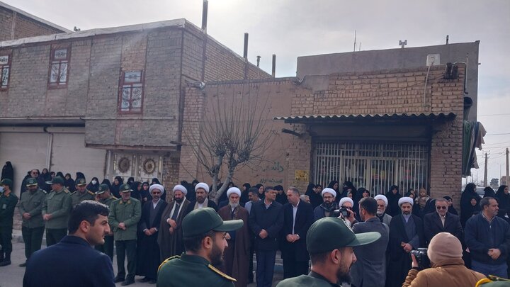 تصاویر / تشییع پیکر شهید محمود عباسی از شهدای امنیت