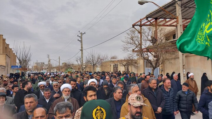 تصاویر / تشییع پیکر شهید محمود عباسی از شهدای امنیت