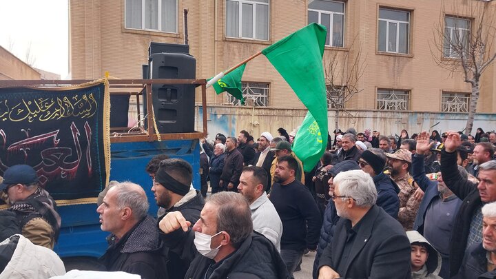 تصاویر / تشییع پیکر شهید محمود عباسی از شهدای امنیت