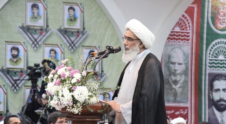 تصاویر/ مراسم بزرگداشت روز ستایشگری (بوشهر حسینیه مقاومت) در بوشهر