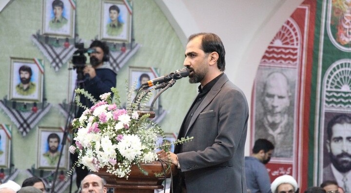 تصاویر/ مراسم بزرگداشت روز ستایشگری (بوشهر حسینیه مقاومت) در بوشهر