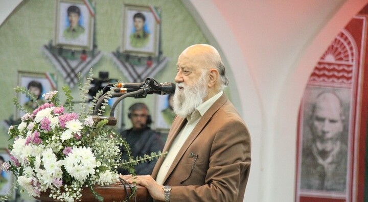 تصاویر/ مراسم بزرگداشت روز ستایشگری (بوشهر حسینیه مقاومت) در بوشهر