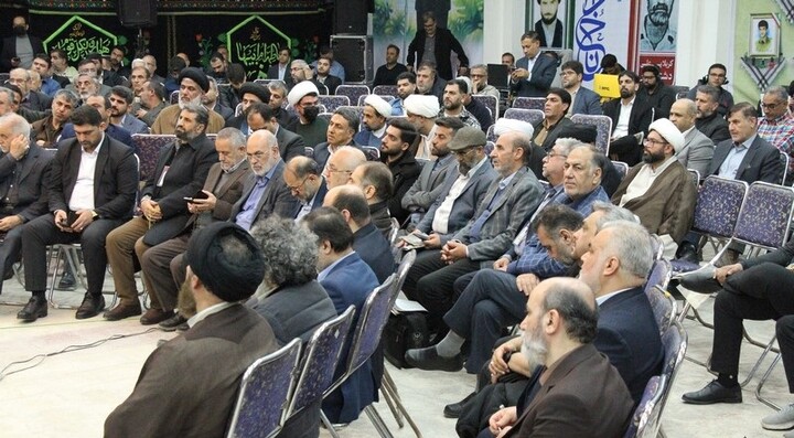 تصاویر/ مراسم بزرگداشت روز ستایشگری (بوشهر حسینیه مقاومت) در بوشهر