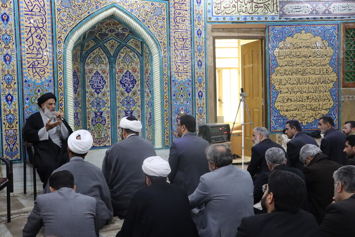 حضور نماینده ولی فقیه در جمع مدیران ستادی آموزش و پرورش خوزستان