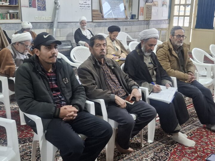 مراسم درس اخلاق و بینش سیاسی پیرامون اغتشاشات اخیر در کاشان