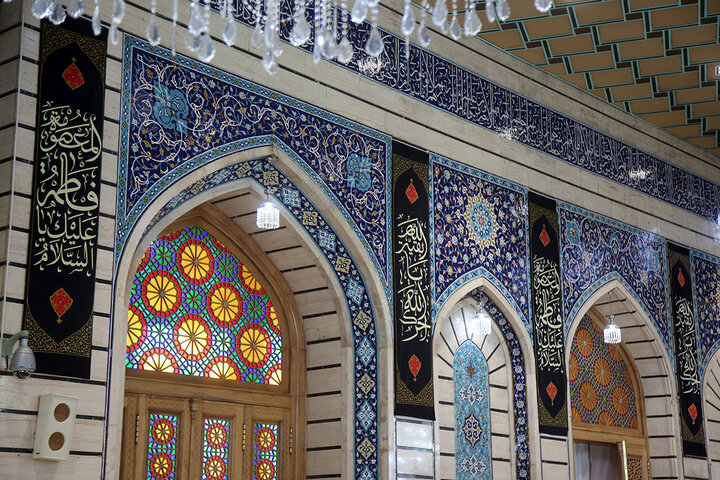 العتبة المعصومية تكتسي بالسواد عشية ذكرى استشهاد الإمام الكاظم (عليه السلام)