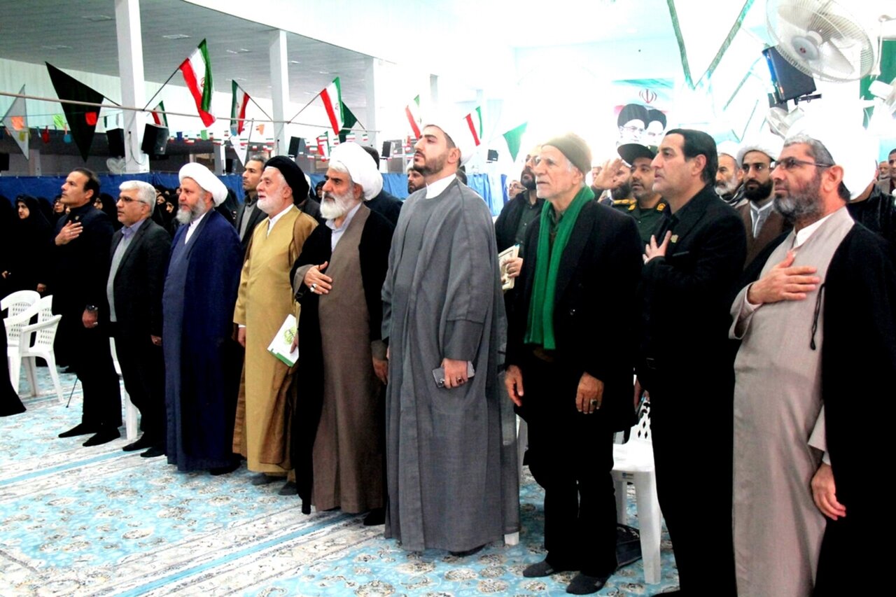 اجلاس نماز مدیران دستگاه‌های اجرایی آران و بیدگل برگزار شد