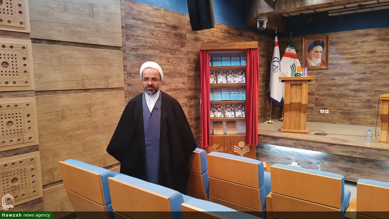 رونمایی از ۹ اثر در همایش بین‌المللی «امت- تمدن در قرآن»