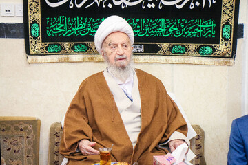 تصاویر/ مراسم عزاداری شهادت امام موسی کاظم (ع) در بیت آیت الله العظمی مکارم شیرازی