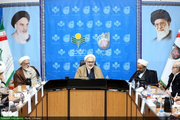 جامعه نخبگانی وظیفه پیاده سازی و تبیین دین را دارند /  تمدن اسلامی یکی از خروجی‌های اقامه دین است