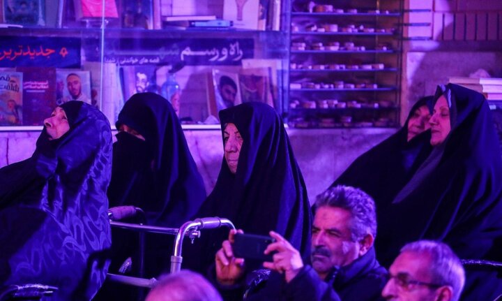 تصاویر/ یادواره شهدای عملیات کربلای ۵ در مسجد پنبه‌چی