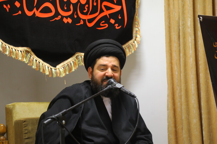 تصاویر / مراسم عزاداری شب شهادت امام موسی کاظم (ع) در دفتر آیت الله العظمی جوادی آملی
