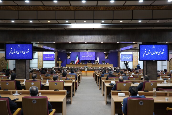 تصاویر/ جلسه شورای اداری استان قم