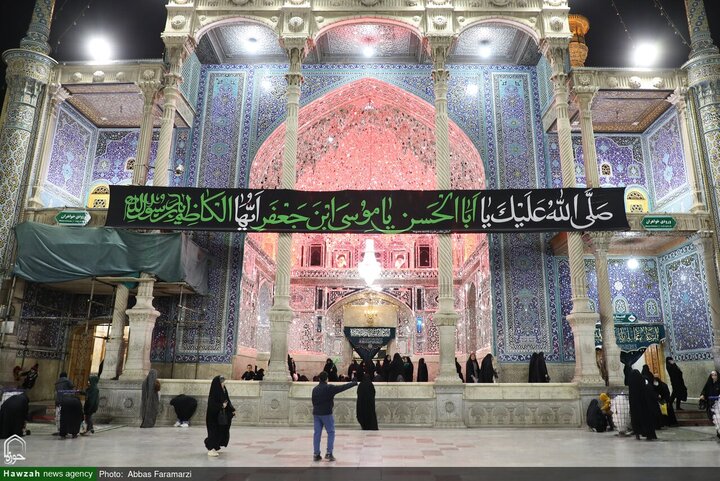 أجواء العتبة المعصومية في ليلة شهادة الإمام موسى الكاظم (عليه السلام)