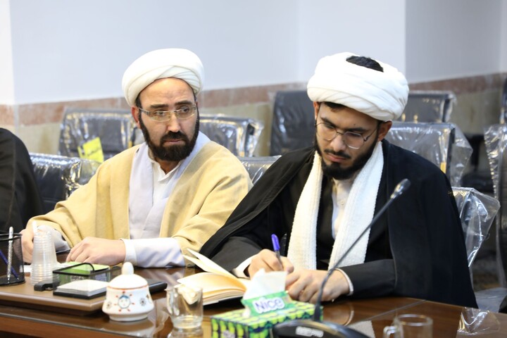 تصاویر/ نشست ماهانه معاونت تهذیب مدارس علمیه استان یزد