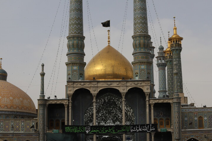 دستهٔ عزاداری خادمین و زائرین