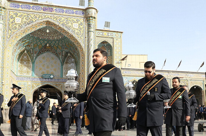 تصاویر/ دسته عزای خادمان و زائران حرم بانوی کرامت در سالروز شهادت امام موسی کاظم(ع)