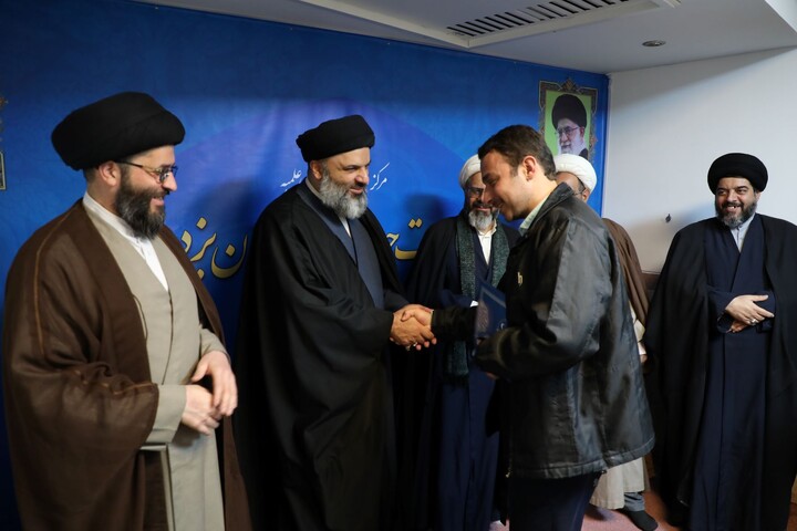 تصاویر/ تقدیر از طلاب برتر مسابقات علمی استانی و راهیافته به مرحله کشوری