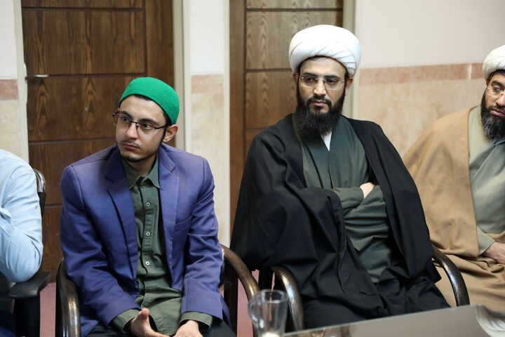 تصاویر/ تقدیر از طلاب برتر مسابقات علمی استانی و راهیافته به مرحله کشوری