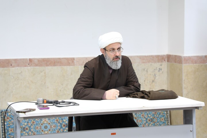 تصاویر/ برگزاری جلسه ماهانه حجت‌الاسلام شعبان‌زاده
