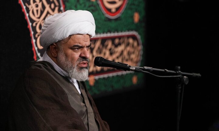 تصاویر/ عزاداری شهادت امام موسی کاظم در هیئت رایةالعباس(ع)