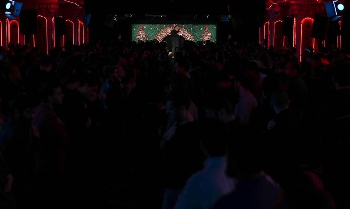 تصاویر/ عزاداری شهادت امام موسی کاظم در هیئت رایةالعباس(ع)