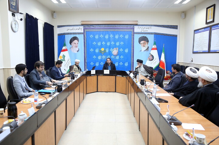 تصاویر/ پنل های علمی همایش بین‌المللی «امت _ تمدن در قرآن»