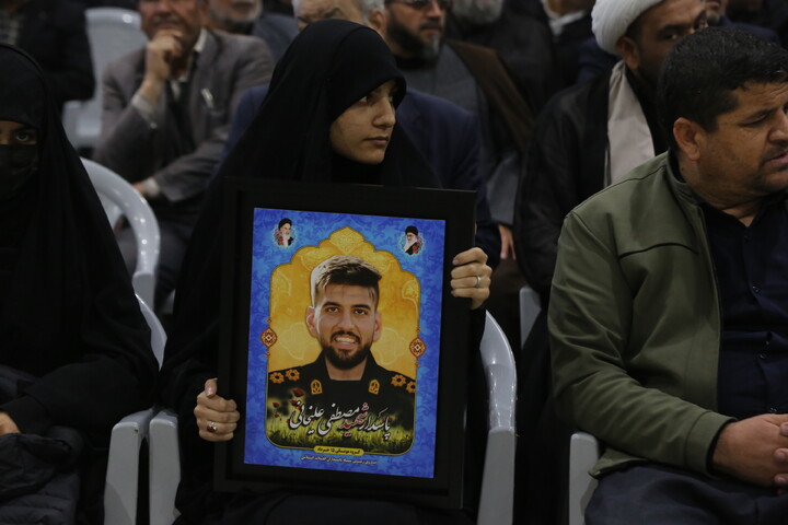 تصاویر / مراسم بزرگداشت شهدای مدافع امنیت اغتشاشات اخیر اصفهان