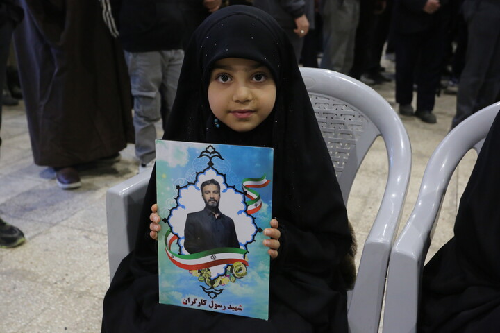 تصاویر / مراسم بزرگداشت شهدای مدافع امنیت اغتشاشات اخیر اصفهان