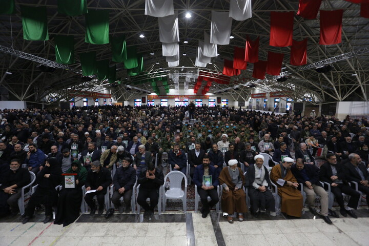 تصاویر / مراسم بزرگداشت شهدای مدافع امنیت اغتشاشات اخیر اصفهان