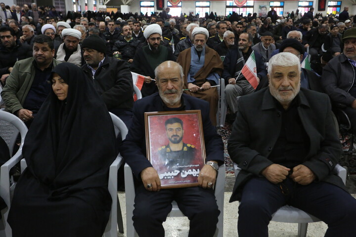 تصاویر / مراسم بزرگداشت شهدای مدافع امنیت اغتشاشات اخیر اصفهان