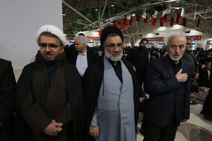 تصاویر / مراسم بزرگداشت شهدای مدافع امنیت اغتشاشات اخیر اصفهان