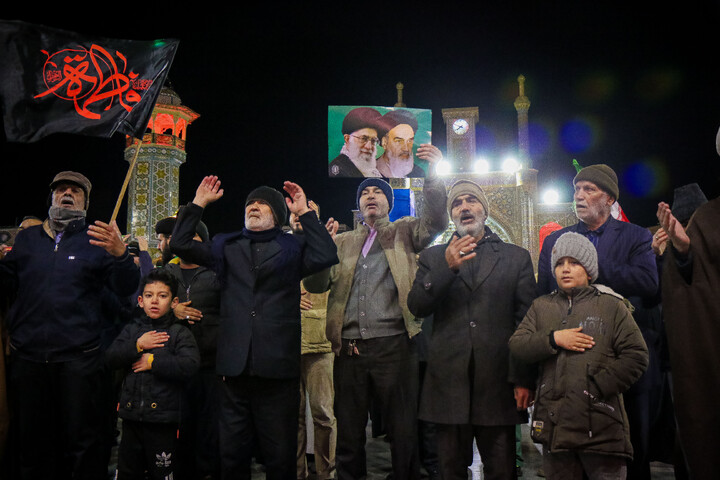تصاویر/ اقامه دسته عزاداری شهادت امام موسی کاظم (ع) از مساجد سطح شهر به سمت حرم بانوی کرامت