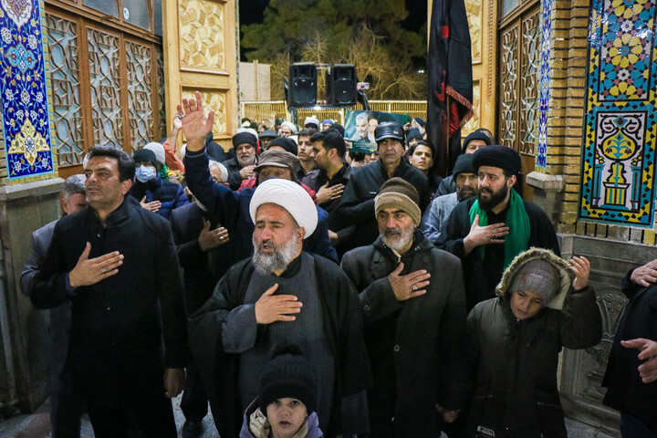 تصاویر/ اقامه دسته عزاداری شهادت امام موسی کاظم (ع) از مساجد سطح شهر به سمت حرم بانوی کرامت