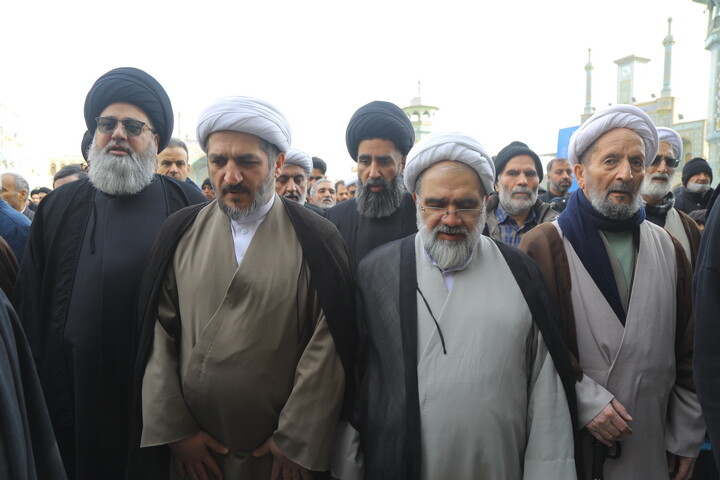 تصاویر/ مراسم تشییع  پیکر حجت الاسلام والمسلمین مجتبی بروجردی پدر شهید عیسی بروجردی