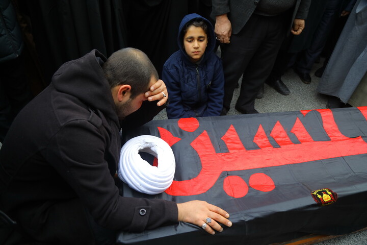 تصاویر/ مراسم تشییع  پیکر حجت الاسلام والمسلمین مجتبی بروجردی پدر شهید عیسی بروجردی