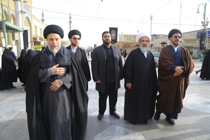 تصاویر/ مراسم تشییع  پیکر حجت الاسلام والمسلمین مجتبی بروجردی پدر شهید عیسی بروجردی