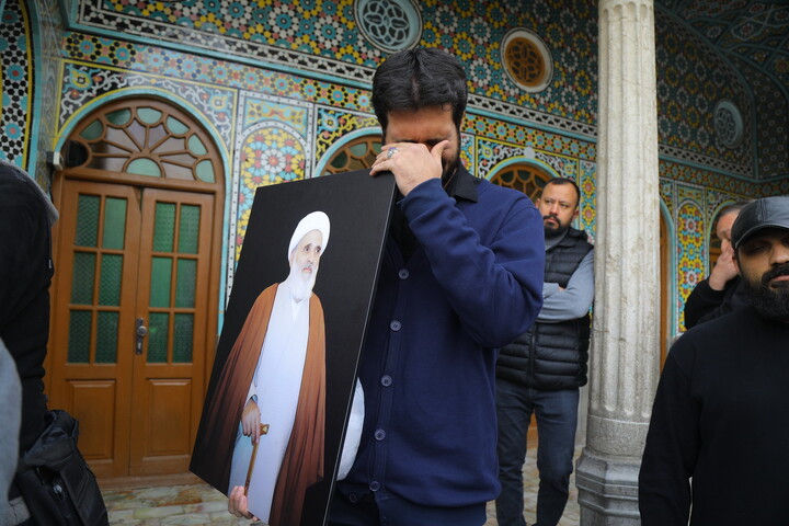 تصاویر/ مراسم تشییع  پیکر حجت الاسلام والمسلمین مجتبی بروجردی پدر شهید عیسی بروجردی