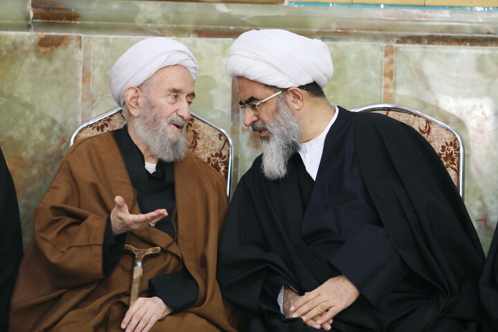 تصاویر/ مراسم ترحیم مرحوم حجت الاسلام والمسلمین مجتبی بروجردی پدر شهید عیسی بروجردی