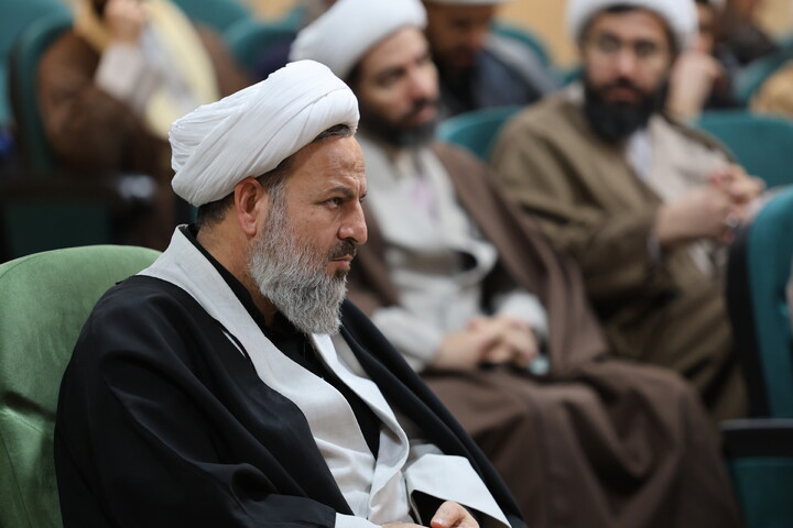 تصاویر / برگزاری دوره آموزشی اساتید و متولیان حوزه مراکز اسلام ناب در همدان