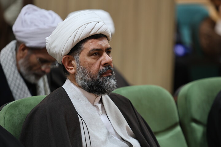 تصاویر / برگزاری دوره آموزشی اساتید و متولیان حوزه مراکز اسلام ناب در همدان