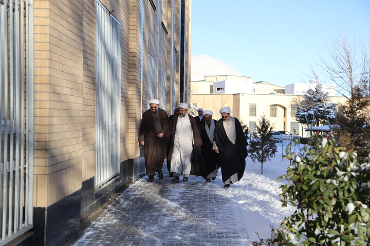 تصاویر / برگزاری دوره آموزشی اساتید و متولیان حوزه مراکز اسلام ناب در همدان