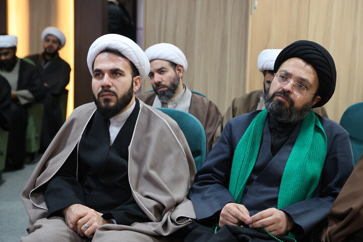 تصاویر / برگزاری دوره آموزشی اساتید و متولیان حوزه مراکز اسلام ناب در همدان