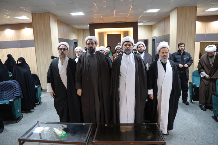 تصاویر / برگزاری دوره آموزشی اساتید و متولیان حوزه مراکز اسلام ناب در همدان