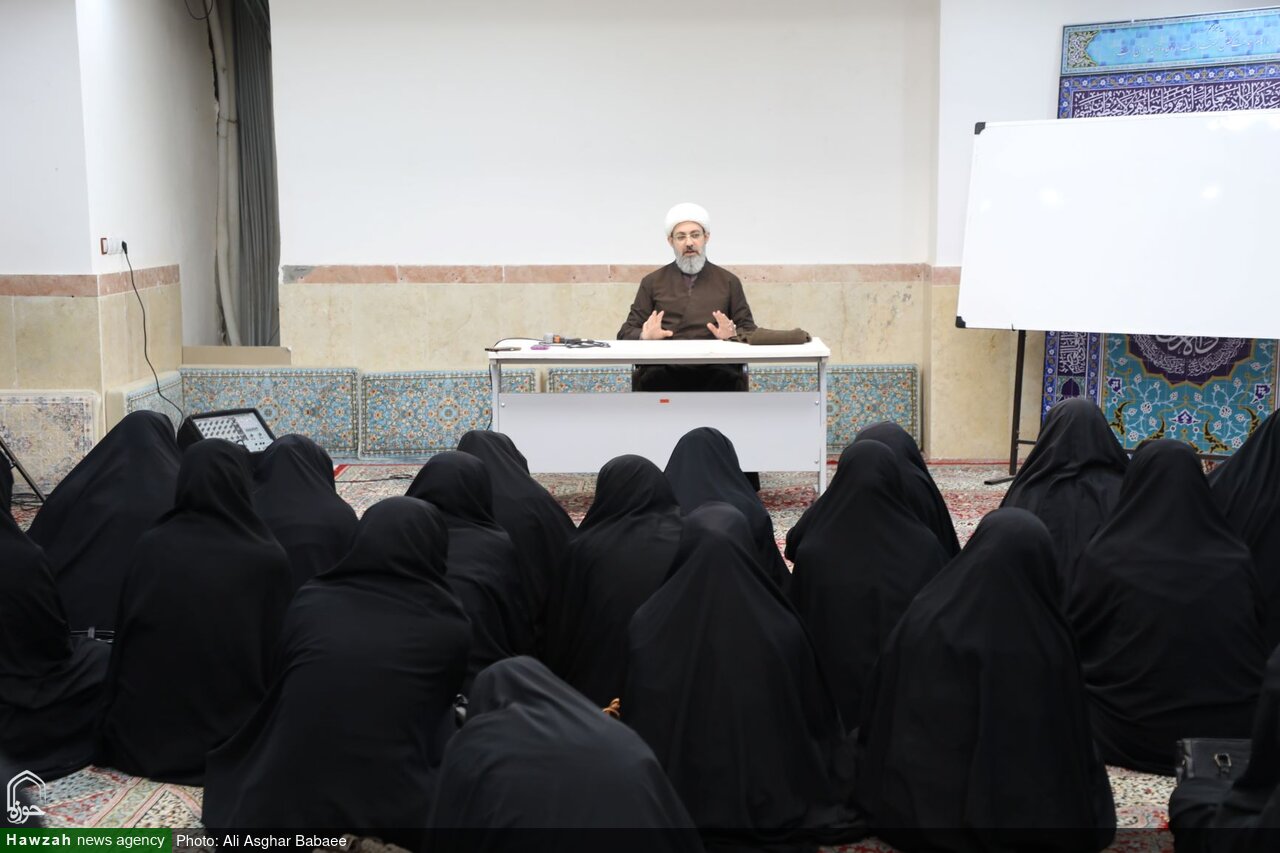 تصاویر/ جلسه ماهانه مبلغات مدارس امین ناحیه ۲ شهرستان یزد