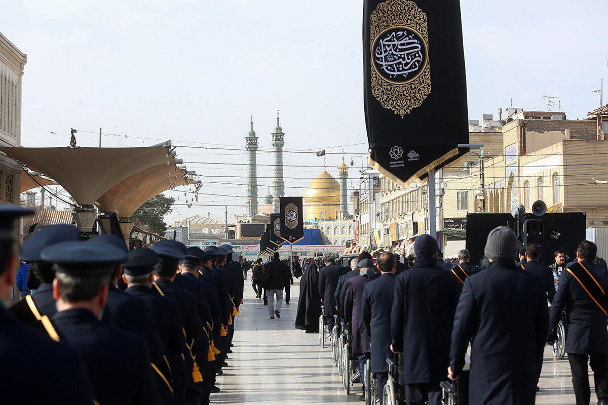 دسته عزای خادمان کریمه اهل بیت(س) در سوگ امام موسی کاظم(ع) + تصاویر