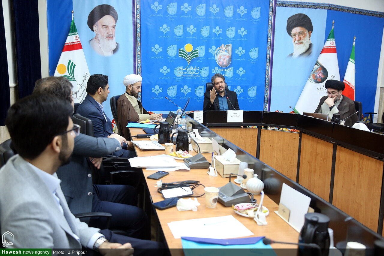 تصاویر/ پنل های علمی همایش بین‌المللی «امت _ تمدن در قرآن»