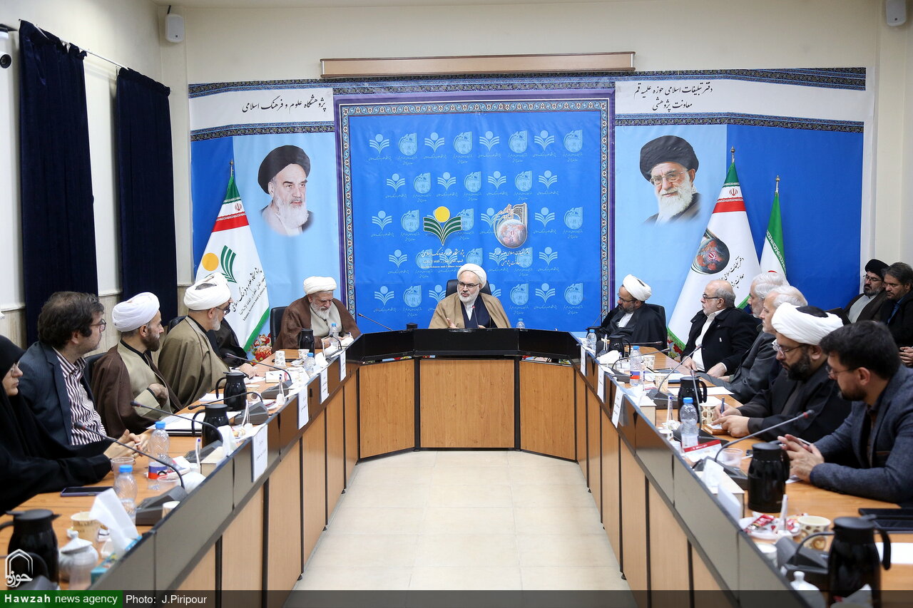 تصاویر/ اختتامیه همایش بین‌المللی «امت _ تمدن در قرآن»