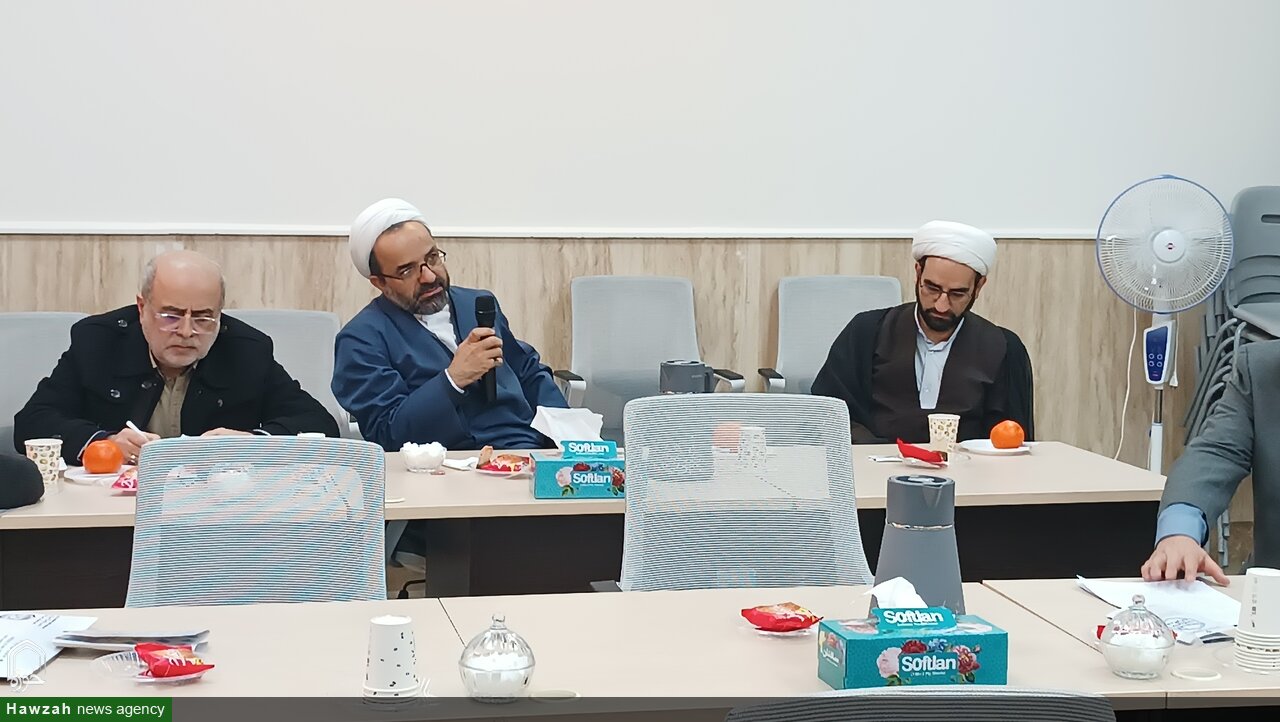 نگاهی به پنل های تخصصی روز نخست همایش بین المللی امت – تمدن در قرآن کریم